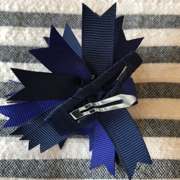 Set of 4 Ribbon Barrettes (Blue,Green,Yellow,Pink) - Picture 9 of 9